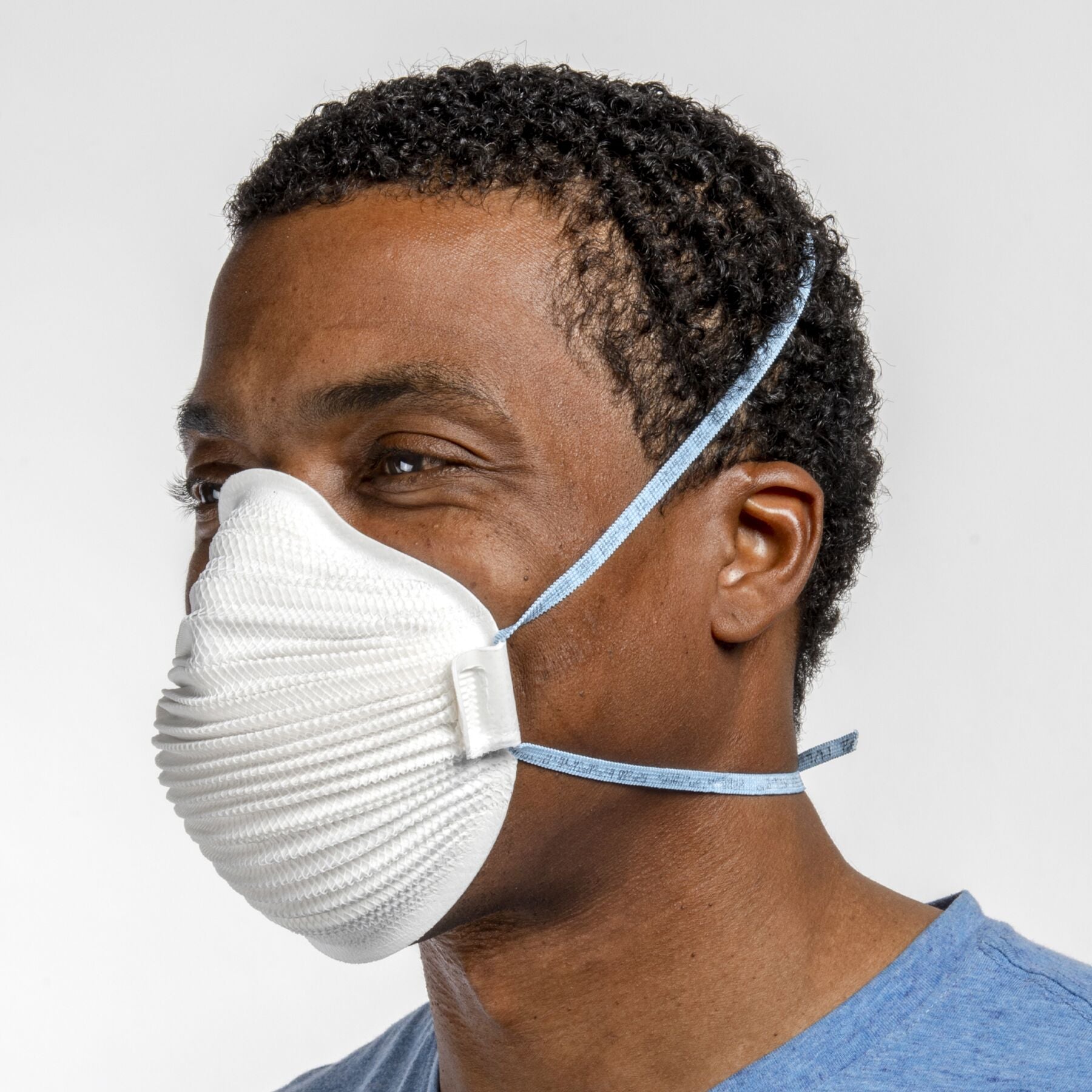 Moldex 4600 AirWave Medium/Large NIOSH N95 Respirator Mask - MRI Safe